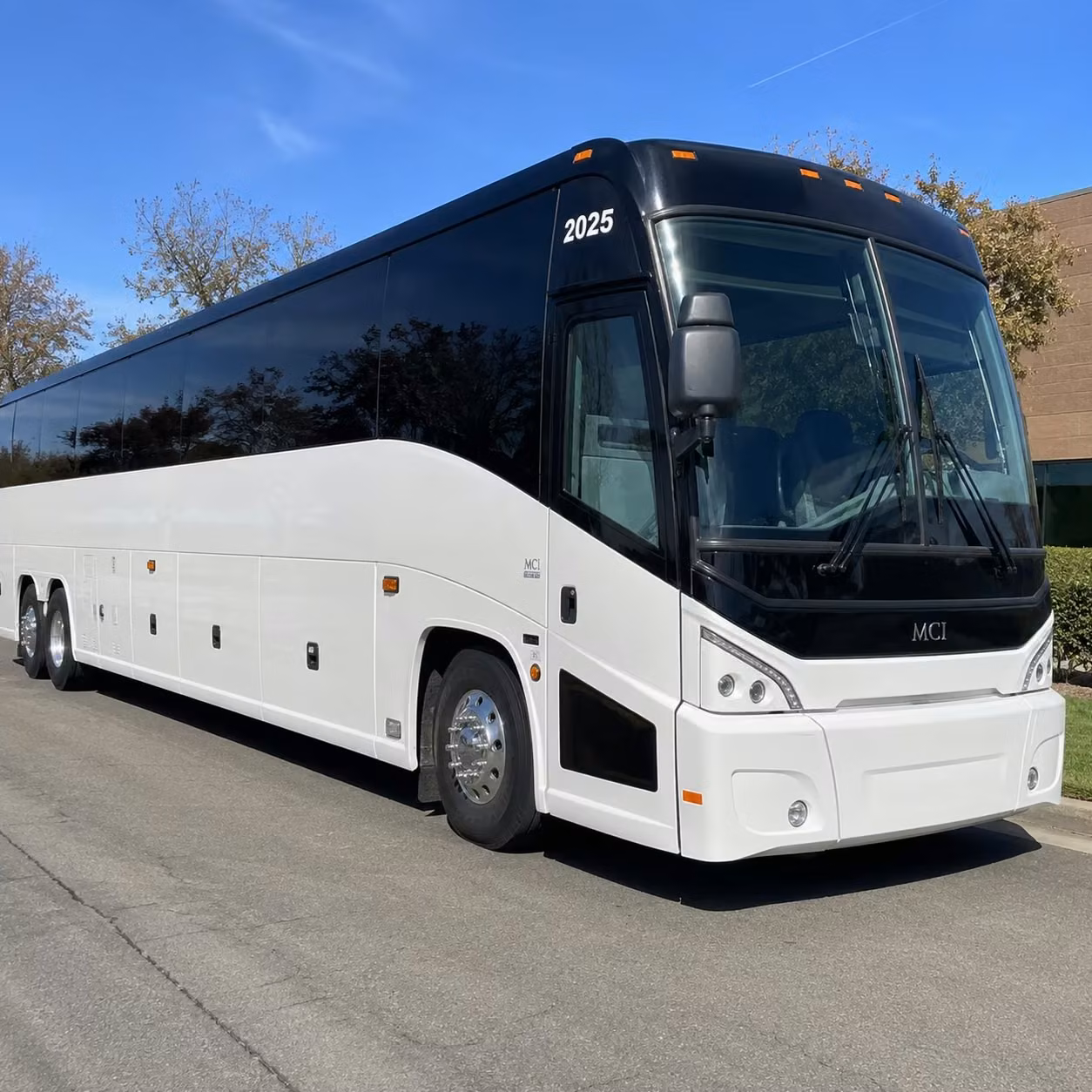 for quick and easy lewisville concert transportation to venues across dfw lewisvillecharterbus com has you covered
