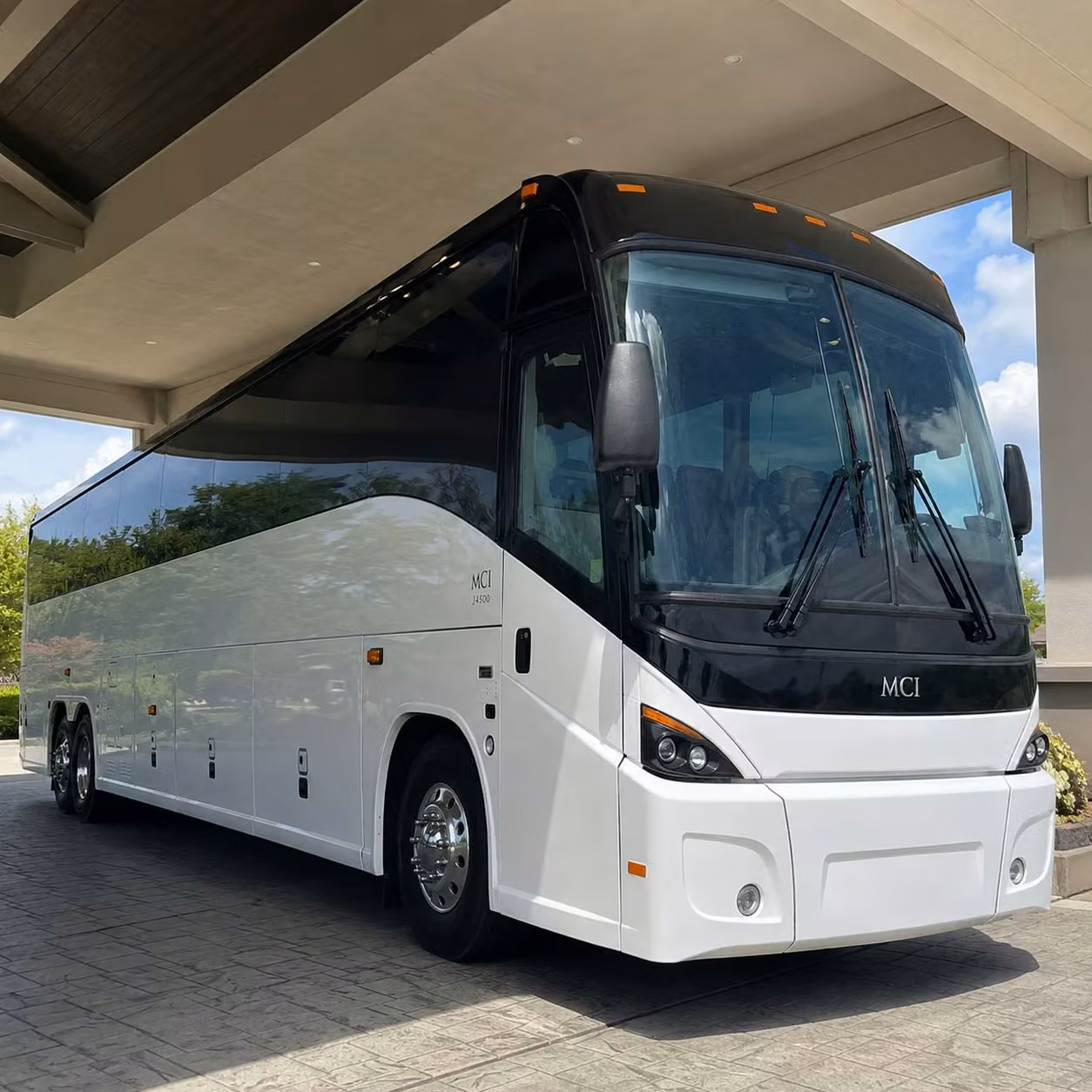 skip the sh 121 gridlock with a lewisville commuter shuttle bus